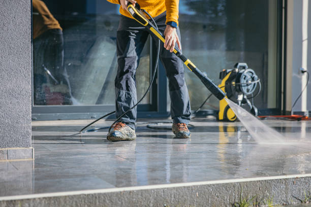 Best Sidewalk and Walkway Cleaning  in Falls Church, VA